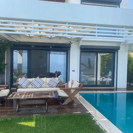 Villa Aleph-Kiralik Muestakil Havuzlu Luex Villa Bodrum Exterior photo